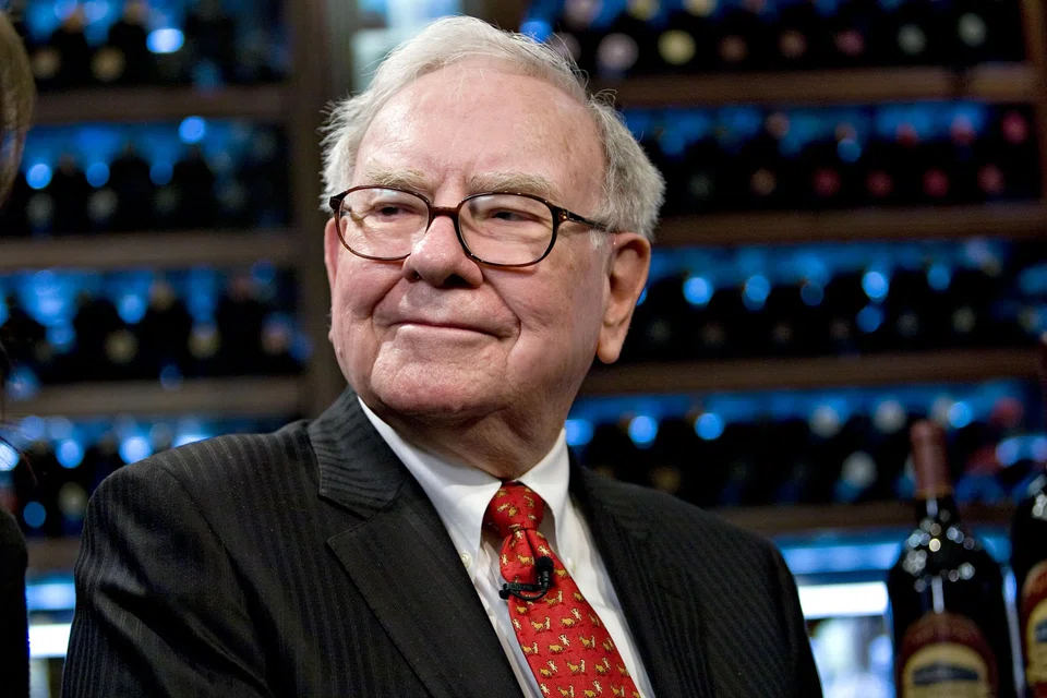 Warren Buffett will convert 1,600 Class A shares to 2.4 million Class B, donating most to family and charitable foundations.