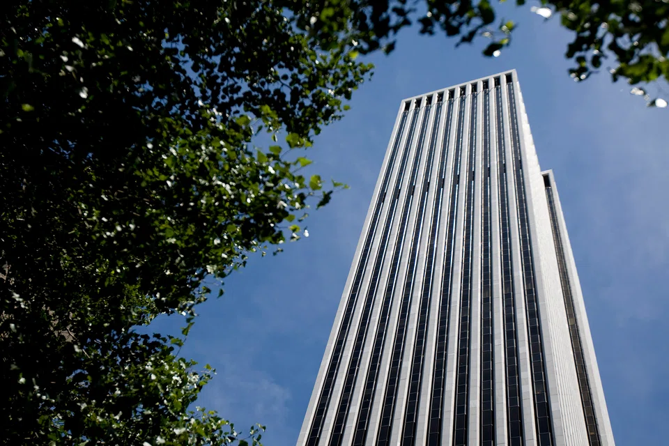 The GM Building is worth about US$3.2 billion, making it among the most valuable office towers in the US. 