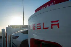 Tesla said on Tuesday (Jul 2) that it delivered 443,956 vehicles in the second quarter, better than the 439,302 average analyst estimate. 