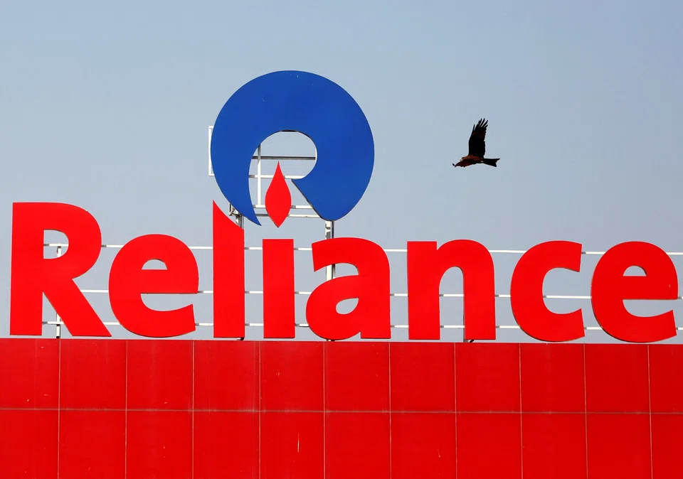 Reliance Industries said its consolidated profit fell to 151.38 billion rupees (S$2.4 billion) in the April-to-June quarter, from 160.11 billion rupees a year earlier.