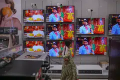 LG plans to sell as many as 101.82 million shares.