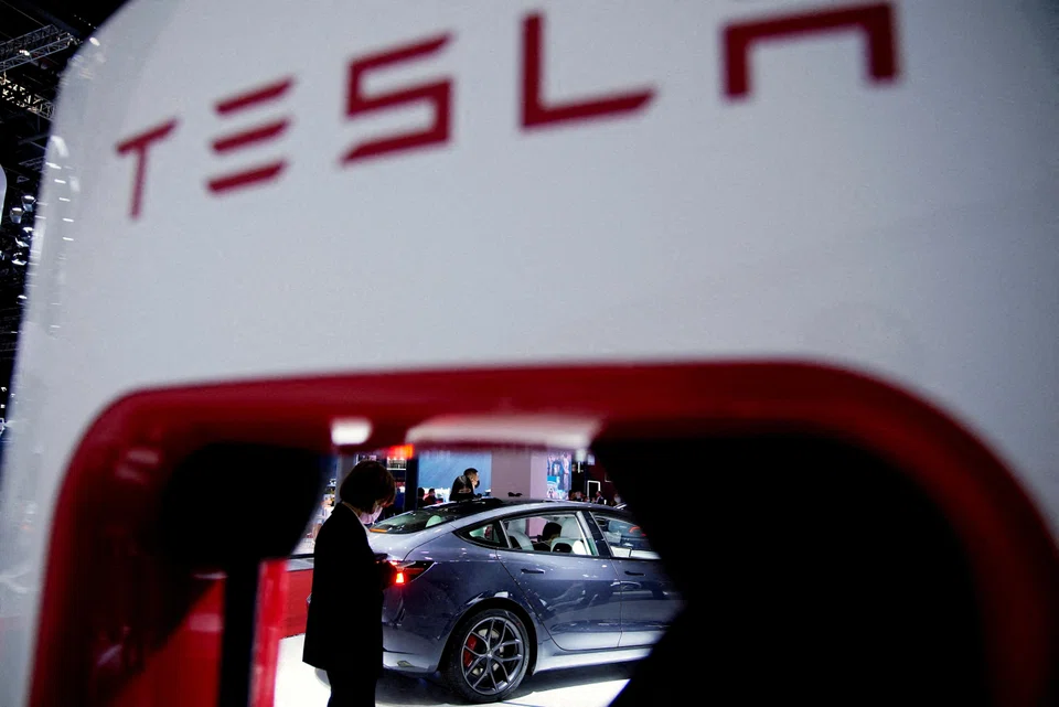 Tesla stock’s plunge is an opportunity to talk about what makes businesses successful in the information age.