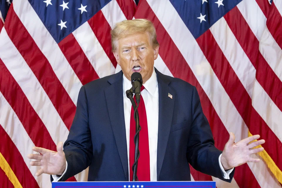 Donald Trump spoke hours after Ukrainian President Volodymyr Zelensky met with his US counterpart Joe Biden and Trump’s November election rival Kamala Harris at the White House.