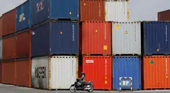 In the new deal, the US will maintain its tariff rate on Vietnamese goods at 20%, but will identify products where the levy can be reduced to zero.