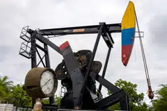 The widening supply-demand imbalance has kept Brent largely anchored in a broad consolidation of US$60 to US$73 per barrel in the second half of 2025, despite frequent headlines that would normally lift prices more decisively.