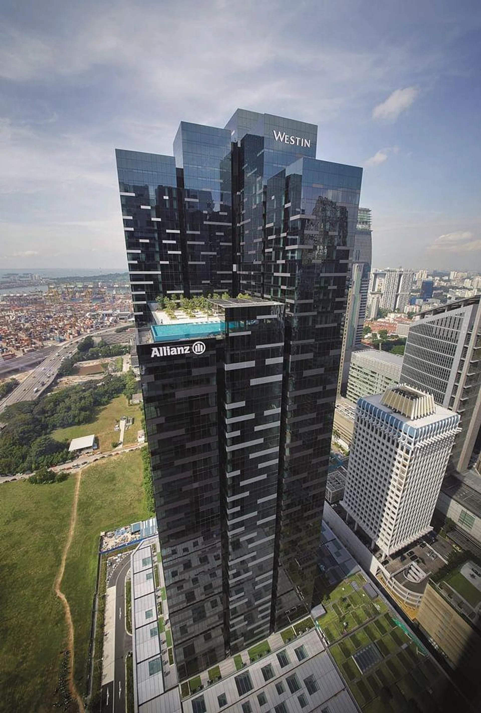 CICT sells Asia Square Tower 2 to IOI for S$2.5b, buys Paragon for S$3.9b