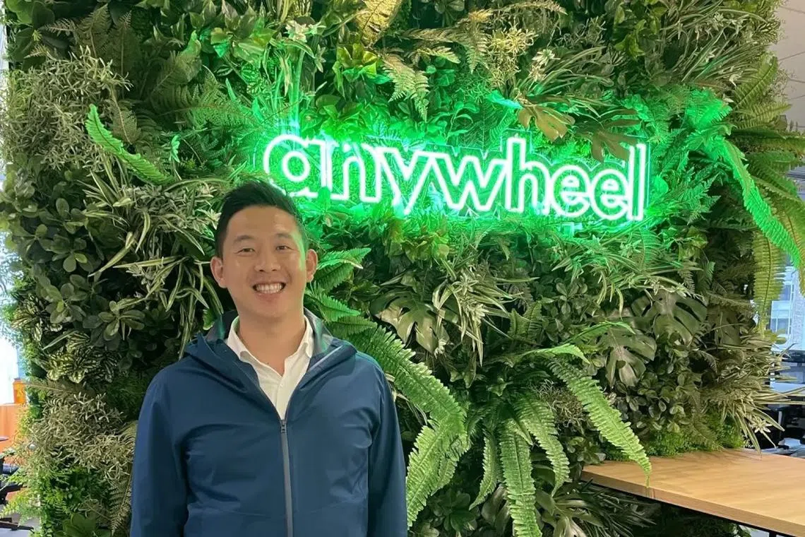 Founded in 2017 by Htay Aung, Anywheel provides first-mile and last-mile transportation options. 