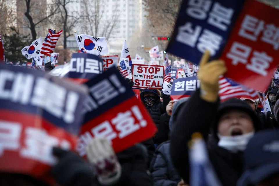 Supporters of South Korean President Yoon Suk Yeol protest near the Constitutional Court of Korea in Seoul, South Korea, Jan 21, 2025. 