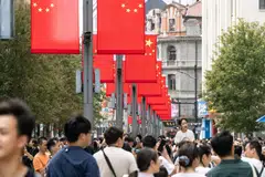 Sales at key retailers and restaurants grew just 3.3% during the first four days of the holiday, according to the Chinese Commerce Ministry.