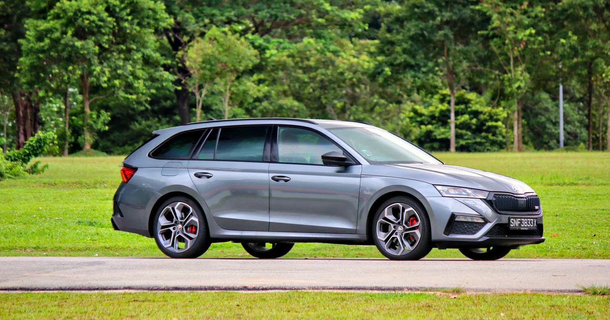 Skoda Octavia Combi RS review: Join the winning Combi nation - The ...