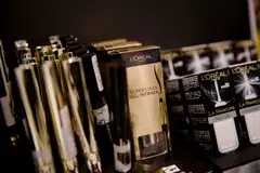 L’Oreal has been contending with a sharp spending decline in China, where confidence has been hit by stagnant wage growth and high youth unemployment.
