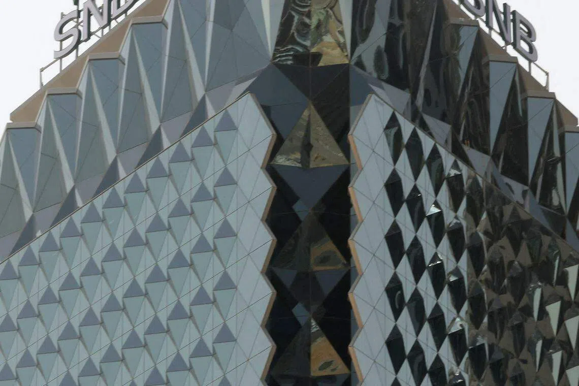 The bank reported a 0.4 per cent rise in net profit to 5.04 billion riyals (S$1.82 billion) in the January-to-March period, beating analysts’ estimate of 4.97 billion riyals.