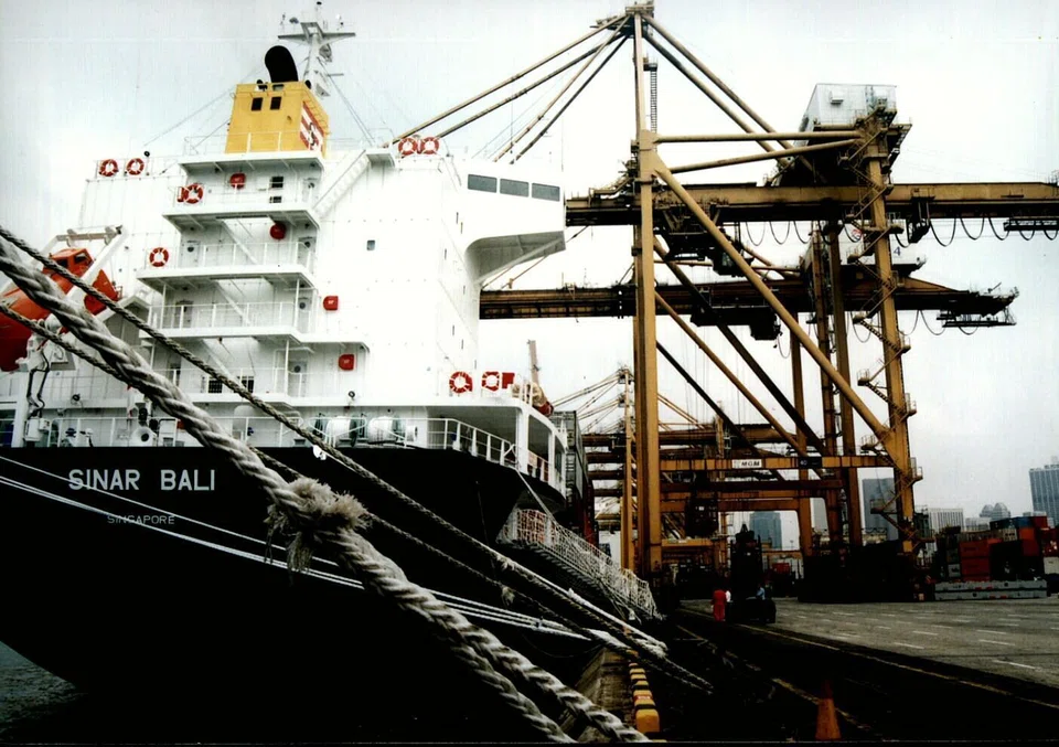 Samudera's board is proposing a special dividend of S$0.044 a share and a final dividend of S$0.0215 a share.