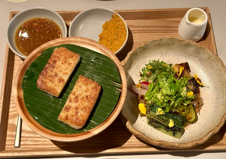 Mee suah kueh, otak paste and salad in peanut dressing.