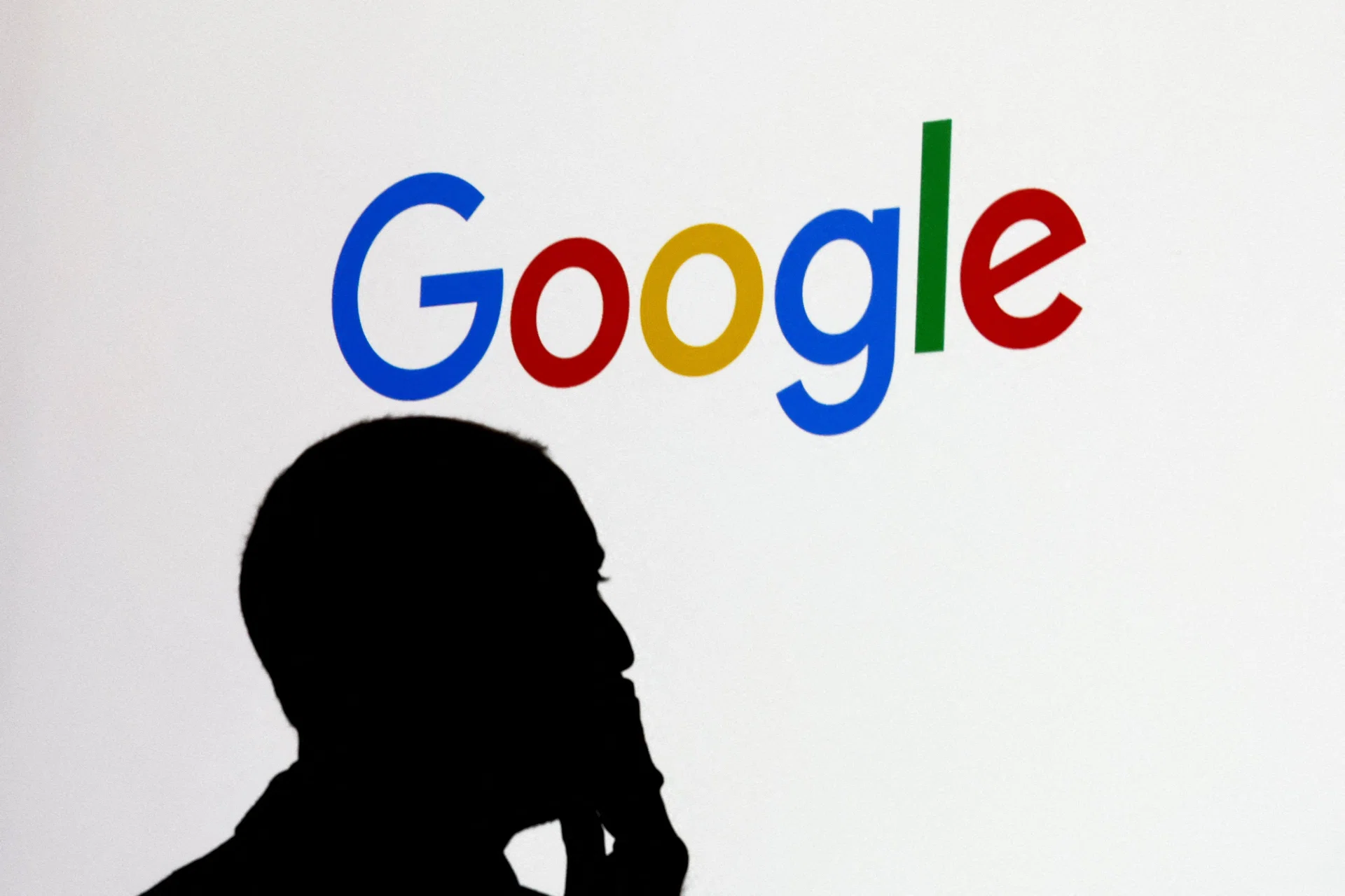 Google, Apple hit by EU regulatory crackdown