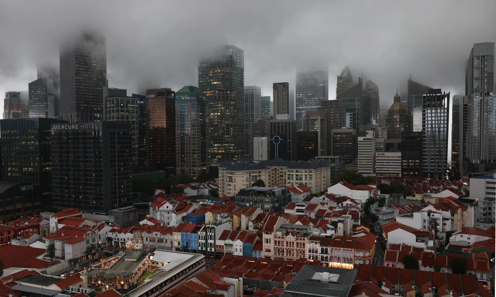 Singapore maintains 2026 growth forecast at 2-4% despite rising downside risks