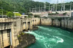 The Hoa Binh Hydropower Plant that is owned by Vietnam Electricity (EVN). The new scheme is expected to ease the investment burden on EVN for power generation and transmission.