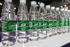 China Resources Beverage, which owns the C’estbon branded purified drinking products in China, will start taking bids from investors for the offering as soon as Tuesday (Oct 15).