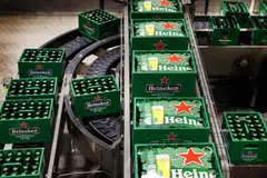 Heineken kept its full-year guidance for profit growth of between 4 per cent and 8 per cent unchanged.