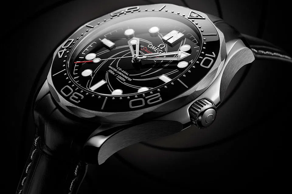 Bond gets his newest watch