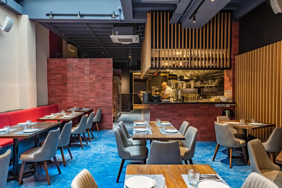 The bright and happy interiors of Cenzo.