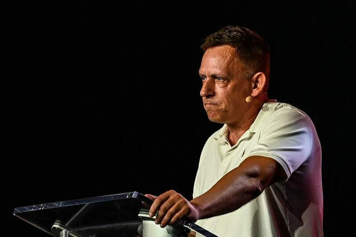 Thiel blasts Dimon, Buffett and Fink as 'finance gerontocracy' at Bitcoin 2022