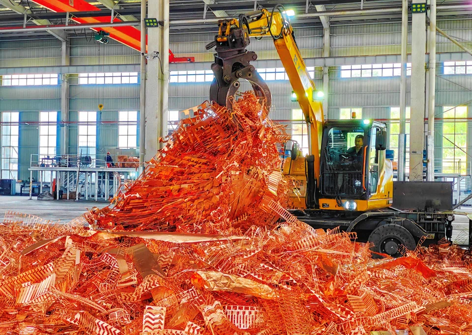 The US is one of the world’s biggest generators of metal scrap, which annually outpaces domestic consumption. The extra metal gets shipped abroad.