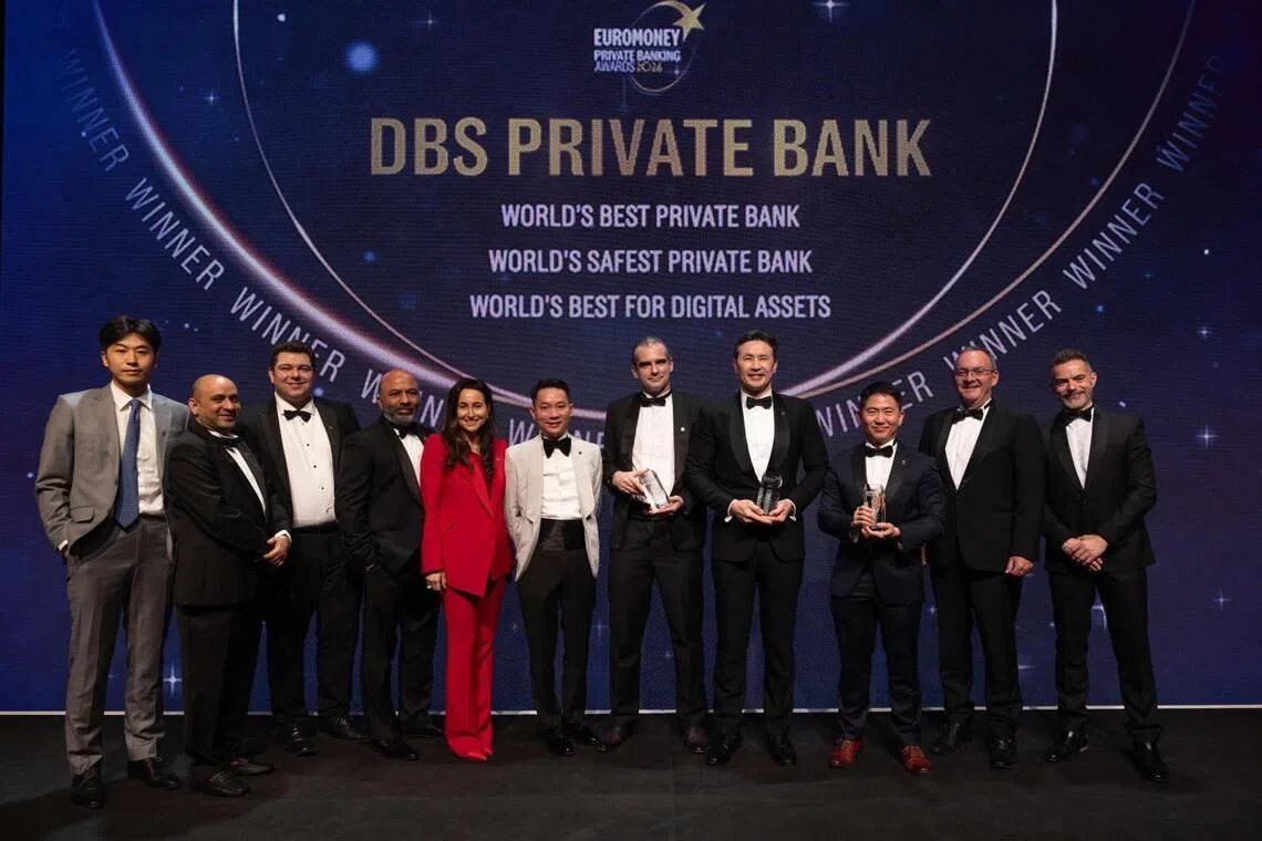 Group head of DBS Private Bank Joseph Poon (4th from right) at the Euromoney award ceremony.

