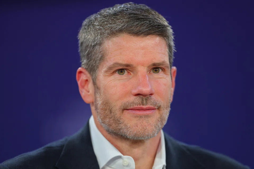 Julius Baer CEO Stefan Bollinger’s total salary at the bank last year excluding replacements was 8.27 million Swiss francs.