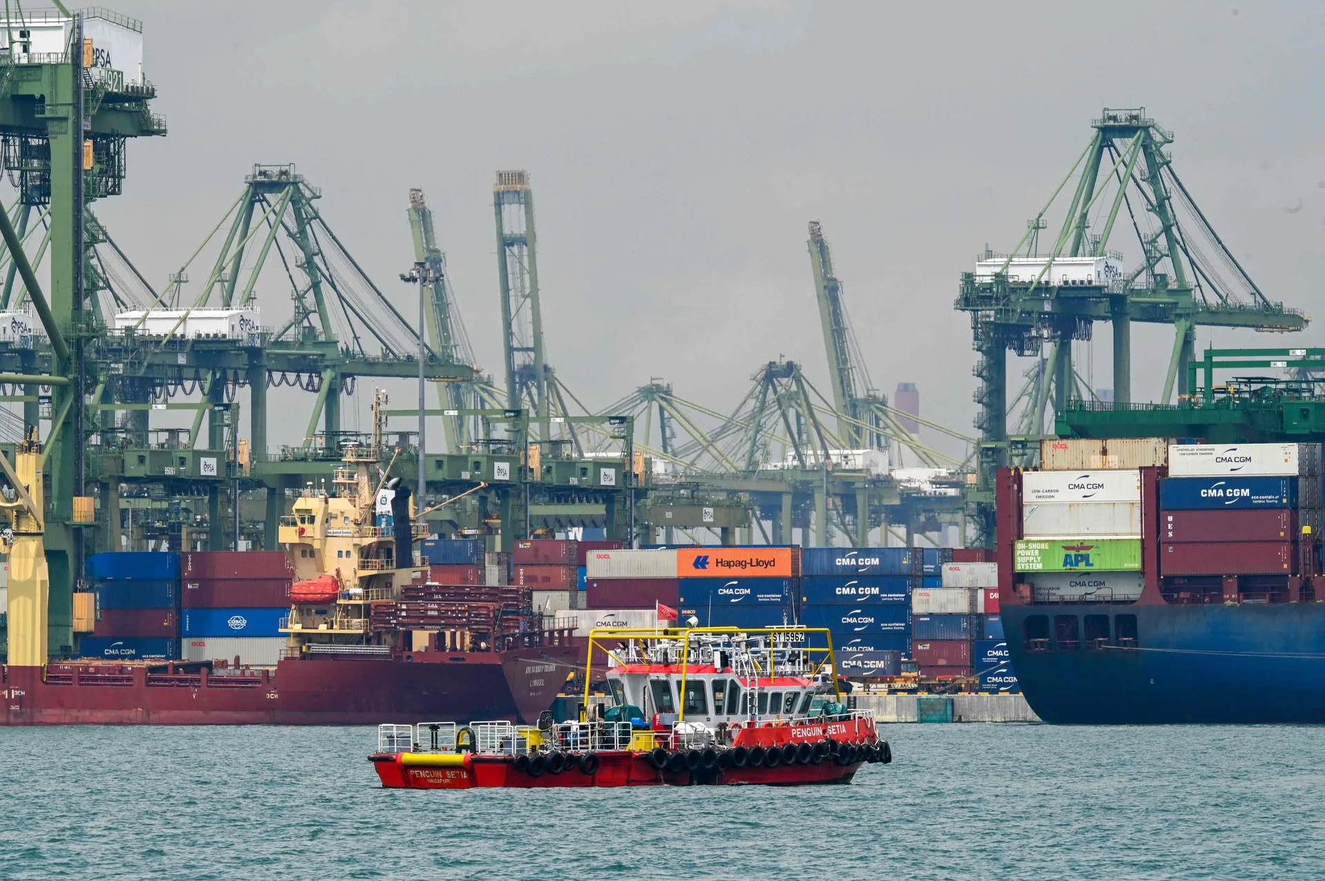 Singapore calls on UN to delay carbon shipping price vote as US opposes measure