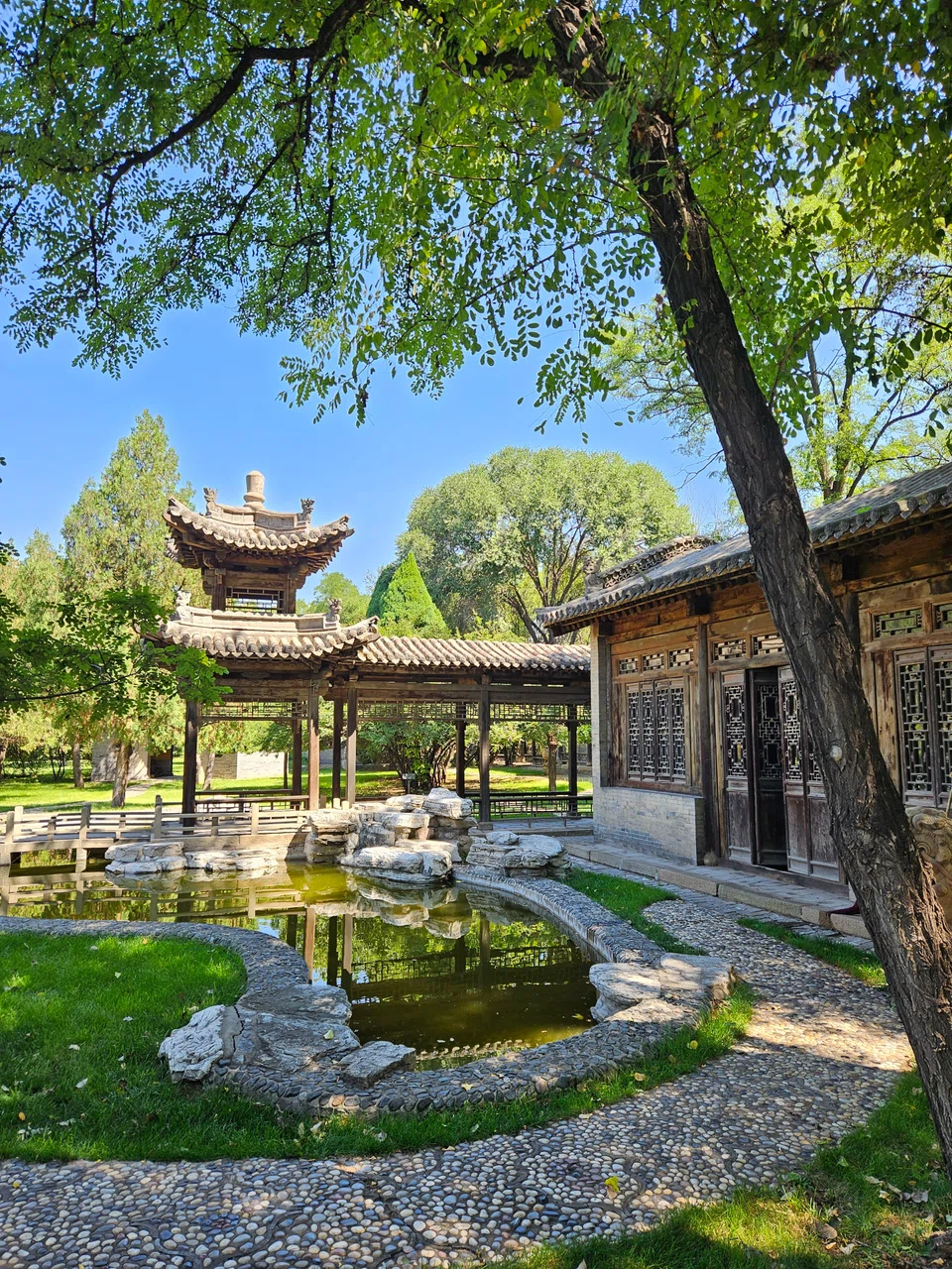 The Chang Family Manor looks like a scene from Story of Yanxi Palace.