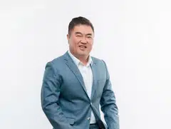 Oxley Holdings CEO Ching Chiat Kwong raises his direct interest in the home-grown property developer from 42.65 per cent to 43.12 per cent.