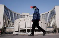 Calls are growing for China’s central bank to announce more aggressive easing measures after the nation’s economic growth unexpectedly slowed. 