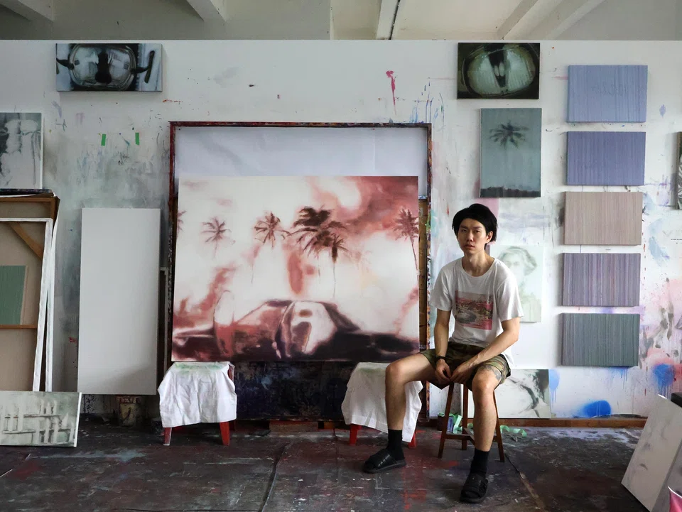 After years of absence, Luke Heng returns with a new set of enigmatic paintings at Yeo Workshop.