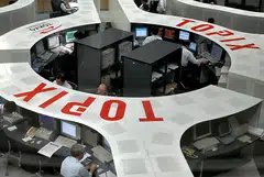 The broad-based benchmark ended the day 0.9 per cent higher at 2,898.47, soaring above the previous all-time high set in December 1989. 