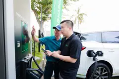 Grab driver-partners in Vietnam will receive special charging discounts at Charge+ facilities.