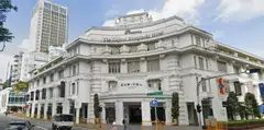  The Capitol Kempinski Hotel Singapore has 157 rooms and suites. on the upper levels of Capitol Building and Stamford House.