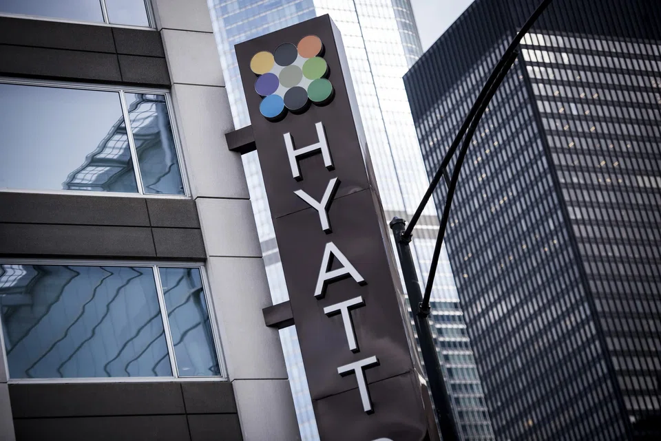 Hotels in Japan have been among the most popular real estate assets during a tourism boom that’s been driven by the yen’s depreciation.