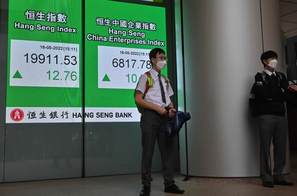 The Hang Seng Index rose 0.35 per cent or 71.71 points to 20,674.23.