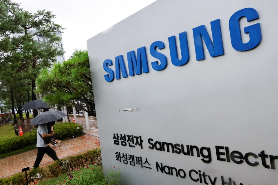 About 90,000 unionised workers from Samsung’s South Korean workforce of 125,000 are eligible to cast ballots in voting that runs until Wednesday.