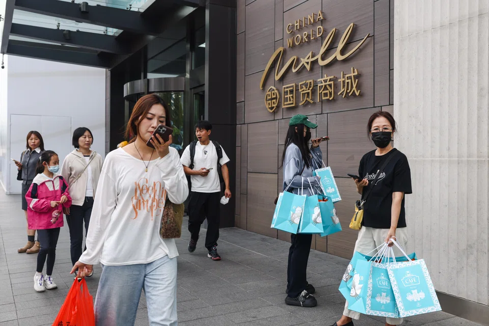 New business growth slowed marginally in September from August, but new export orders rose at the fastest pace in seven months, helped by a recovery in tourism.