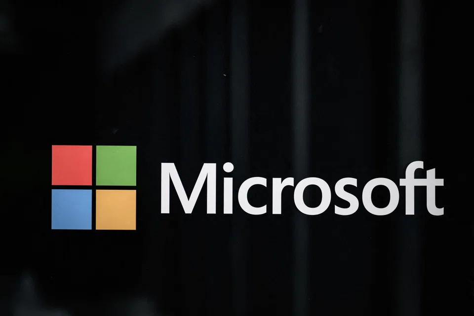 If passed into law it would affect how companies like Microsoft and Oracle sell their products to the federal government. 