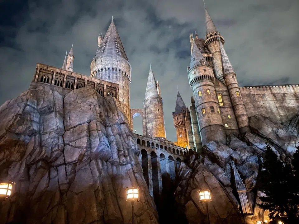 Fans of Harry Potter will have great fun at the theme park in Universal Studios.
