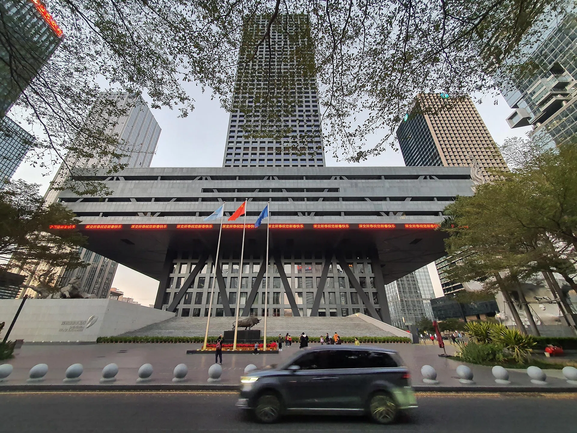 China Resources New Energy draws 6.4 trillion yuan in retail bids for biggest Shenzhen IPO