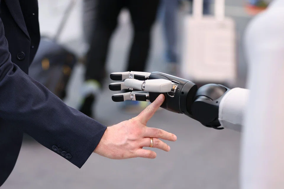 Robotics are being increasingly considered by venture capitalists to be the next wave of AI.