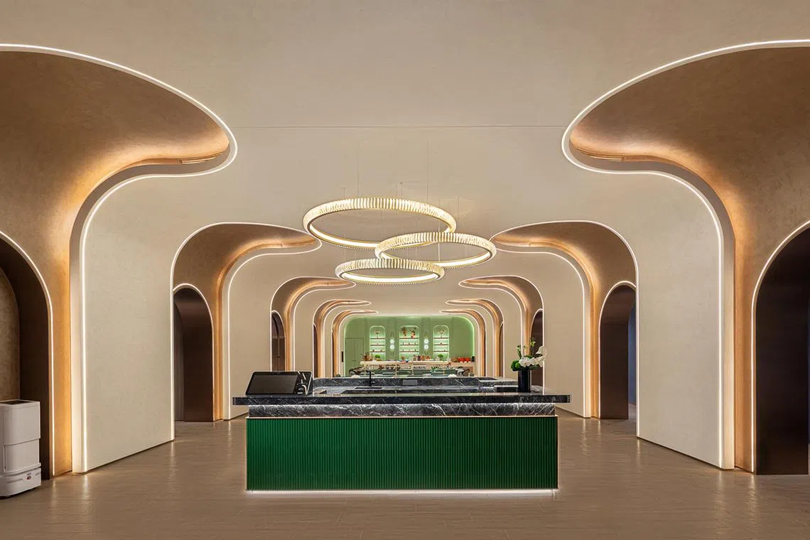 Modena by Fraser Wujiaochang Shanghai offers 307 studios and one and two-bedroom apartments ranging in size from 23 to 66 square metres. 