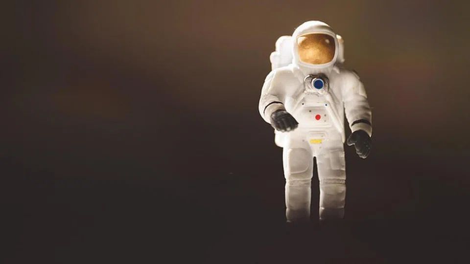 In a weightless environment over time, astronauts' muscles begin to atrophy. In investments, a frictionless period such as the 2010s, prevented market losses and  suppressed market breadth.