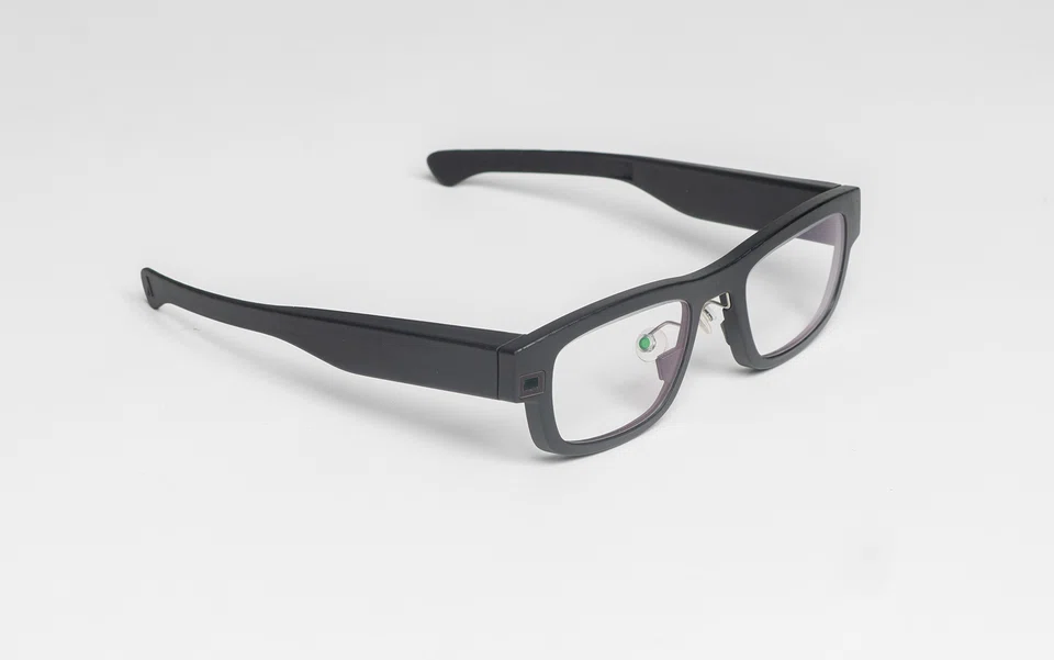 AdHawk has developed glasses called MindLink and offers the technology to manufacturers, allowing devices to determine where a user is looking. 