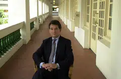 Jonathan Bloomer, has been Morgan Stanley International chairman since 2018. He is among those confirmed missing by Italian authorities along with British tech entrepreneur Mike Lynch.