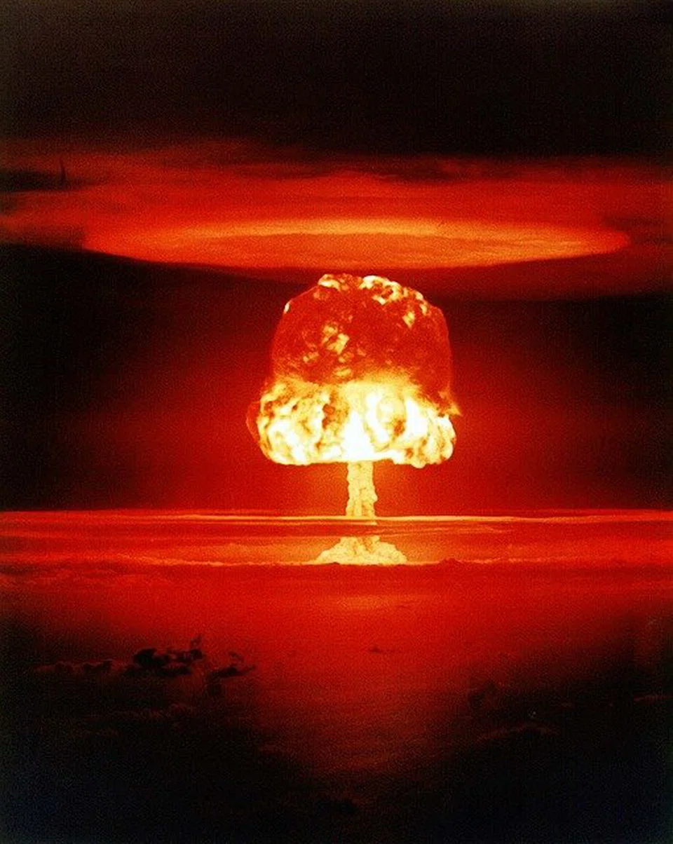 The likelihood of nuclear war rests on both independent and interdependent probabilities. 